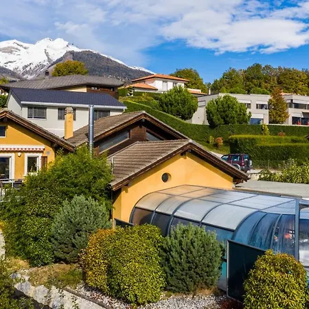 Apartment O Rendez Vous Maison Mitoyenne Piscine Chauffee Mars-octobre *