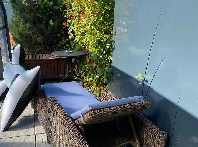 O Rendez Vous Maison Mitoyenne Piscine Chauffee Mars-octobre *