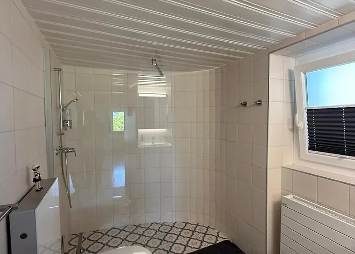 O Rendez Vous Maison Mitoyenne Piscine Chauffee Mars-octobre Apartamento Grimisuat